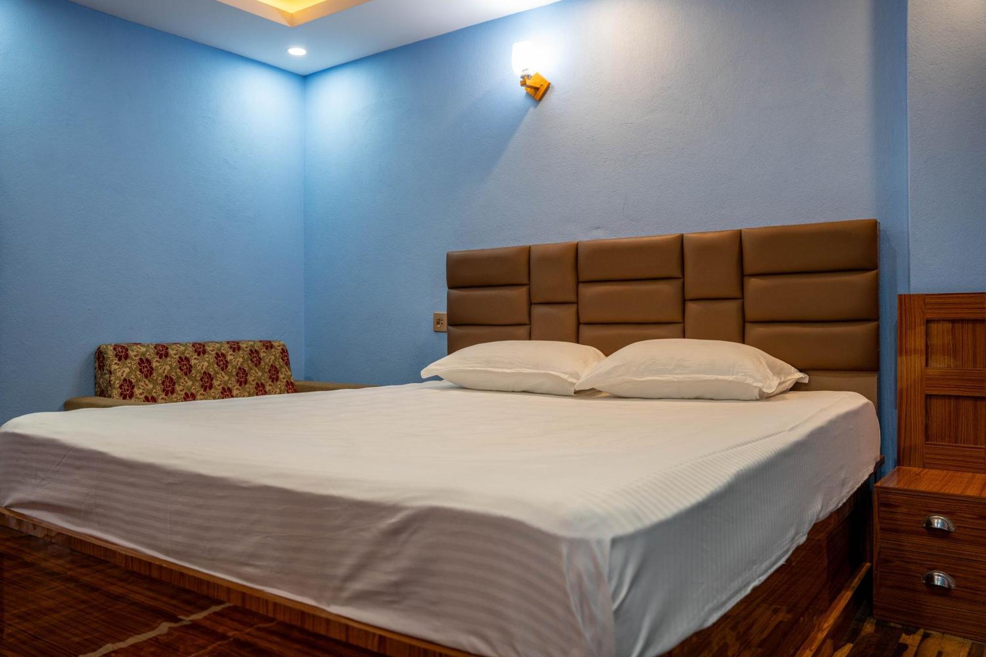 Homestay Book Now 加德满都 外观 照片
